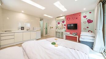 Hongcheon Noilgangmaeul Pet Pension