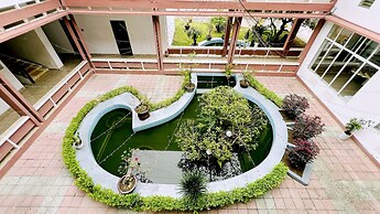 Song Huong Hue Hotel