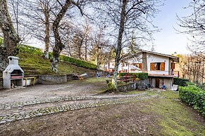 Comfortable Home Vittoria8 Among Greenery