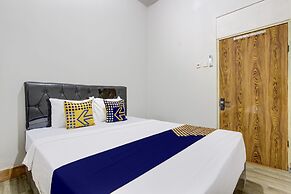 SPOT ON 93717 Nayus Homestay Syariah 4