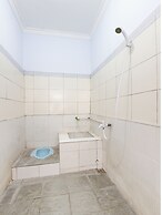 SPOT ON 93717 Nayus Homestay Syariah 4