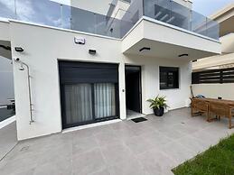 Elegant & Stylish Villas With Shared Pool in Crete