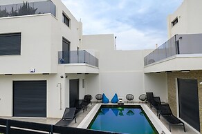 Elegant & Stylish Villas With Shared Pool in Crete