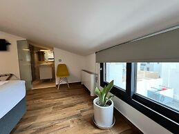 Elegant and Stylish Villas Complex in Crete