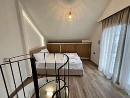 Elegant and Stylish Villas Complex in Crete