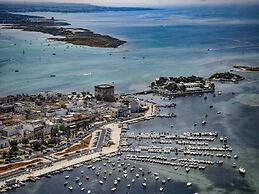 Charming Villa Close to the Beach - Beahost