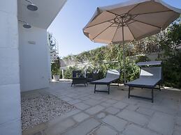 Charming Villa Close to the Beach - Beahost