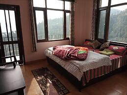 Goroomgo Thakur Home's Shimla