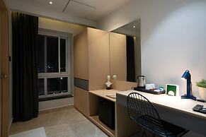Hotel Kyzen HiTech City- Your Zenly Stay