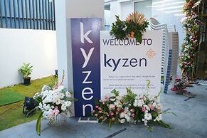 Hotel Kyzen HiTech City- Your Zenly Stay