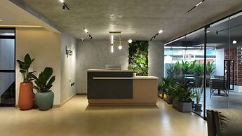 Hotel Kyzen HiTech City- Your Zenly Stay