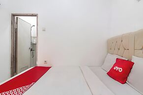 OYO 93720 3D Residence Near Univ. Tarumanegara
