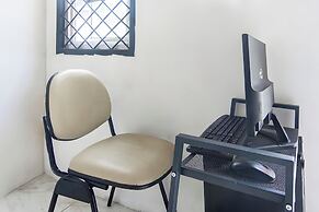 OYO 93720 3D Residence Near Univ. Tarumanegara