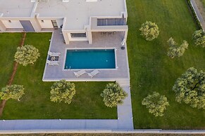 Merelia Luxury Villas