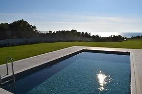 Merelia Luxury Villas