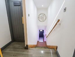 The Cloud Apartment 2