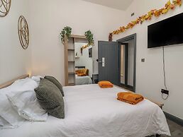 The Cloud Apartment 2