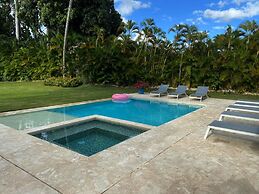 Seasideserenity - Luxury Villa Steps From The Beach