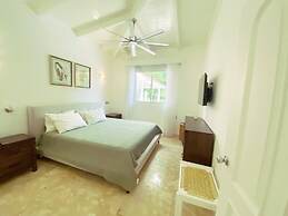 Seasideserenity - Luxury Villa Steps From The Beach