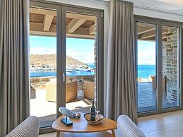 Keos by the Sea