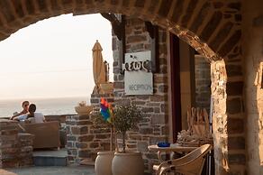 Keos by the Sea