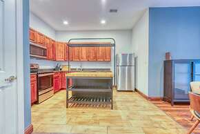 Sosuite 2BR Apt w W D Gym On-site Restaurant