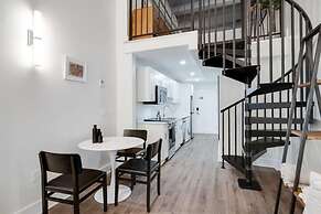 Sosuite 1BR Loft w Park View, W/d, Gym, Lounge