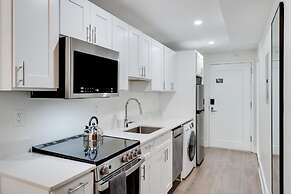 Sosuite 1BR Loft w Park View, W/d, Gym, Lounge