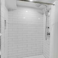 Sosuite 1BR Loft w W/d, Gym, Lounge