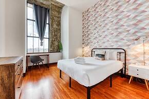 Sosuite 2BR Penthouse w W D Gym On-site Bar