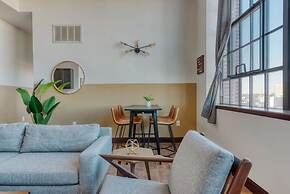 Sosuite 2BR Penthouse w Balcony W D Gym