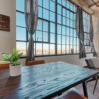 Sosuite 2BR Penthouse w Balcony W D Gym