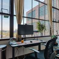 Sosuite 1BR Penthouse w W D Gym On-site Bar