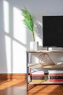 Sosuite Studio w W/d, Gym, On-site Restaurant