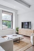 Sosuite 2BR Apt w Park View, W/d, Gym, Lounge