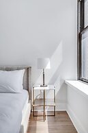 Sosuite 2BR Apt w Park View, W/d, Gym, Lounge