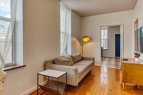 Stairway 3BR Apt w W D Ideal for Groups