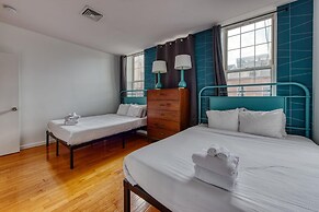 Stairway 3BR Apt w W D Ideal for Groups