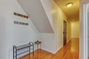 Stairway 3BR Apt w W D Ideal for Groups