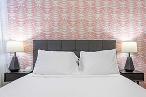 Stairway 3BR Apt w W D Ideal for Groups