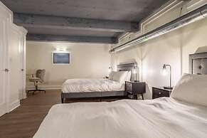 Sosuite 2BR Loft w Shared W/d, Gym, Lounge