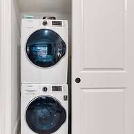 Sosuite 1BR Apt w W/d, Desk Alcove