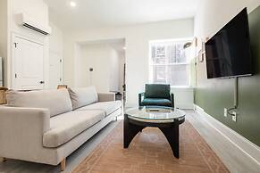 Sosuite 1BR Apt w W/d, Desk Alcove