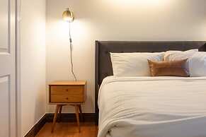 Sosuite 2BR Apt w W/d, Gym, On-site Restaurant