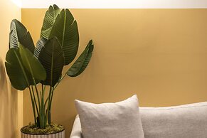 Sosuite 2BR Apt w W/d, Gym, On-site Restaurant