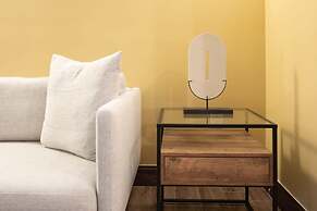 Sosuite 2BR Apt w W/d, Gym, On-site Restaurant