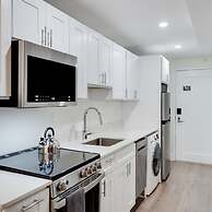 Sosuite 1BR Loft w Park View, W/d, Gym, Lounge