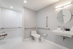 Sosuite 1BR Apt Acc w W D Gym Lounge