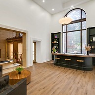 Sosuite 1BR Apt Acc w W D Gym Lounge