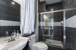 Sosuite 2BR Penthouse w W D Gym On-site Bar